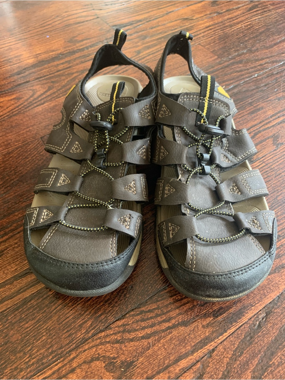 Ozark Trail Men's Sandals Size 7